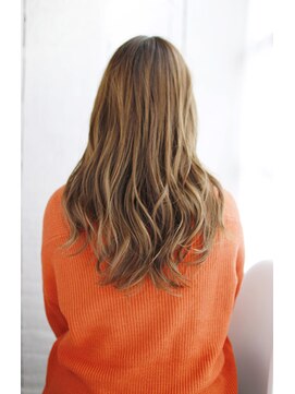 シュシュット(chouchoute) 髪質改善イメチェン似合わせカットハッシュカットフルバング/009