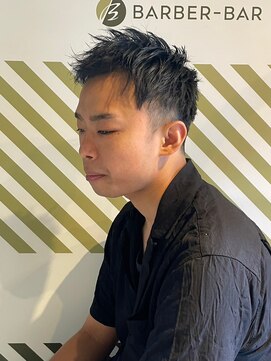 バーバーバー アカバネ(BARBER-BAR AKABANE) ビジネスマンにおすすめの黒髪短髪 バーバースタイル#3