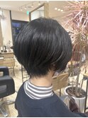 ショートボブ