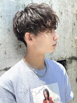 波巻きパーマシャドウパーマスパイラルマッシュ