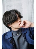韓国ヘアカルマパーマコンマバングセンターパート黒髪ウルフ
