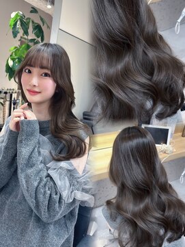 エミュ(emu) 韓国風レイヤーカットで 可愛く巻き髪◎