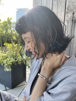 ディーエイチハルクローバー(Dh-HAL clover)の写真/【Dh-HAL・clover】平日限定お得なクーポンあり♪平日のゆったりしたサロンタイムをお過ごしください♪