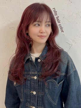 ハナサカヤヘアーサロン(hanasakaya hair salon) 韓国風ロングヘア&ルビーカラー
