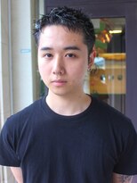 オーオ シカシカ(OOO YY) 20代、30代にオススメの刈り上げないベリーショート
