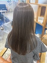 ジジ 宇都宮(Gigi)&nbsp;ブリーチなし透明感グレージュカラー【宇都宮/鶴田】