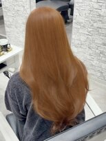デミヘアー(Demi hair)&nbsp;オレンジ×ゆる巻き