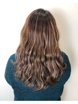 キャラ 池袋本店(CHARA) ダメージレスハイライト【キャラ池袋/chara池袋/玉城光】_