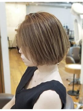 ミミ ブランシェ(Mimi Branche) 担当☆深沢和弥/ブリーチ/イルミナカラー/ハイトーン/横浜/