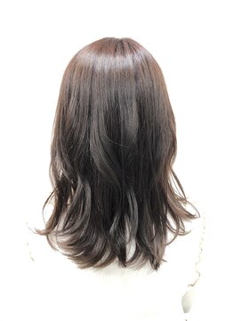 ヘアーメイクアップ ケイズギャラリー(Hair makeup K's Gallery) 美シルエットセミディ