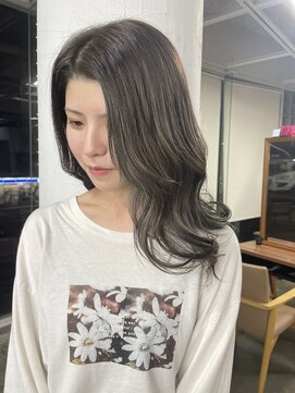 グランデ(GRANDE) オリーブグレージュ/透明感カラー/韓国style/韓国くびれhair