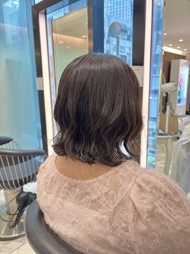 アピッシュ ギンザ(apish ginza) ボブパーマ/コテ巻き風パーマ/プードルパーマ/ベージュカラー