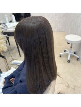 メゾン(Maison) ブリーチなしで作る寒色ベージュ