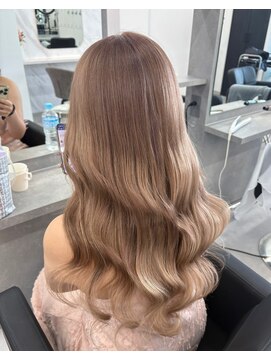 ラピス 新宿(Lapis) 【Lapis新宿】大人気！ミルクティーベージュ