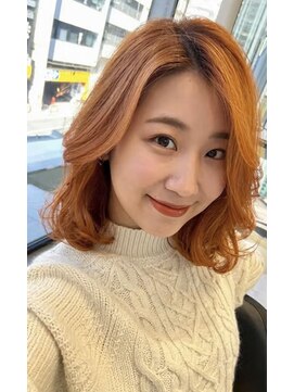 タヤ 天神店(TAYA) オレンジカラー