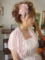 コアフィールフィス(COIFFURE fils)&nbsp;ふわっとカールでアップスタイル