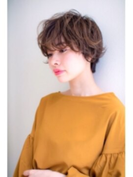 ロンドアベニール 北千住(Lond avenir) 【londavenir namie】小顔に見せるふんわりショートヘア