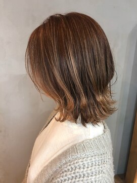 セシルヘアー 京都駅前4号店(Cecil hair) 外はね×ハイライト