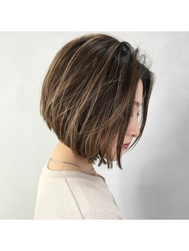 スニップ(Snip) 大人かわいい内巻き王道ボブ◎コントラストハイライト
