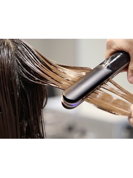 【篠ノ井駅すぐ】超音波アイロンCAREPRO使用◇毛髪内にできたダメージホールを徹底修復。内側から美髪へ。