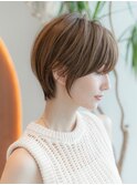 20代30代大人かわいい前髪パーマ小顔ショートボブグレーベージュ
