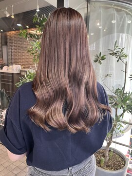 ヘアーアンドメイク ビス(HAIR&MAKE bis) 紫の色落ちから！柔らかグレージュ/立川美容室【黒田あさみ】