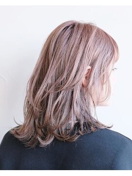 ルプラ ガーデン(le-pla garden) ベージュ#ダブルカラー＃レイヤーカット#豊橋＃ケアブリーチ