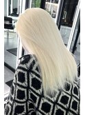 ホワイトブロンド【大阪 梅田 韓国】