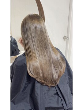 シェーン 仙台駅広瀬通店(schon) ベージュ