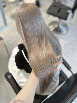 ペレ 梅田(PELE) ミディアムヘア/デザインカラー/フェイスフレーミング/梅田