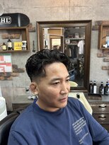 アールズ ヘア(R's hair)&nbsp;MEN’S HAIR/サーフカール/刈り上げセンターパート/印西