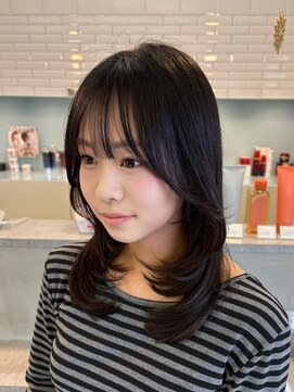 ドープリット(Dope LIT) ミディアムレイヤー/顔周りカット/似合わせヘア