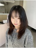 ミディアムハッシュレイヤーカット
