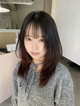 ルトワプラス(Lutowa plus) ミディアムハッシュレイヤーカット