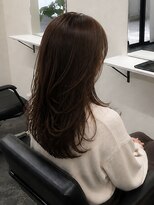 エイル(Aile)&nbsp;艶髪ブラウン×大人レイヤーミディ