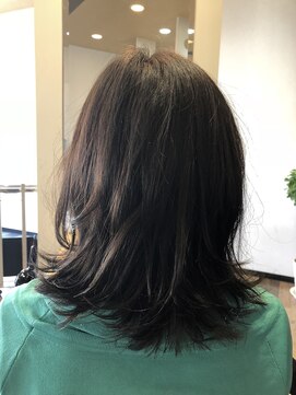 カトオノ ヘアー クリエイト(KATONO HAIR CREATE) 切りっぱなしのミディアム