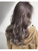 トリート 南行徳本店(TREAT)&nbsp;シルバーベージュ×ハイライト