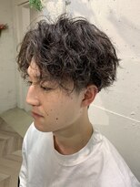 エルオム(EL.HOMME)&nbsp;【MITSU】ラギッドスパイラル×刈り上げ×スパイラルパーマ