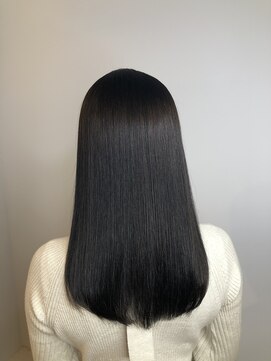 ジーナ 銀座中央通り(Zina) 【Zina 銀座中央通り】ローレイヤー×酸熱トリートメント