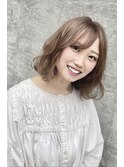 モカアッシュベージュ