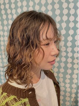 ラストーリア(La storia) ミディアムパーマ