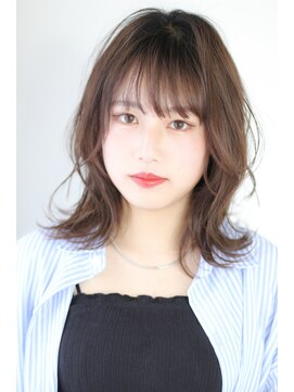 ウォークヘアーグロウ(Walk hair grow) くびれミディ×アッシュベージュ