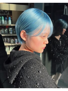 ピークアブー 原宿ハラカド(PEEK-A-BOO) 【雰囲気最強！水色ショートヘア】