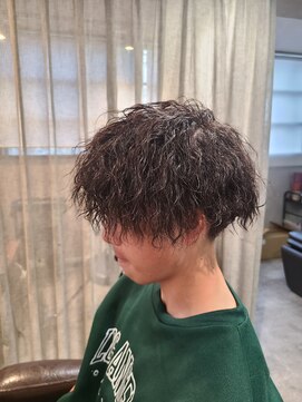 アニュー ヘア アンド ケア(a New hair&care) 刈り上げツーブロック前下がりマッシュツイストスパイラルパーマ