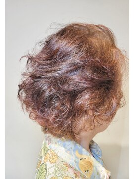 松本平太郎美容室 国立店 シニアショートレイヤー×クリープパーマ×ヘアマニキュア