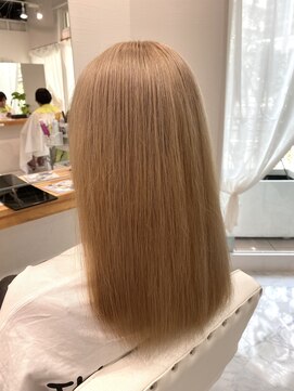 アントワープヘアー 知多半田駅前店(Antwerp hair) ハイトーンミルクティーベージュ