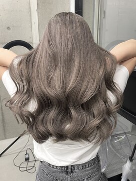 ブロンド(Blonde) アッシュグレージュ　ブリーチカラー