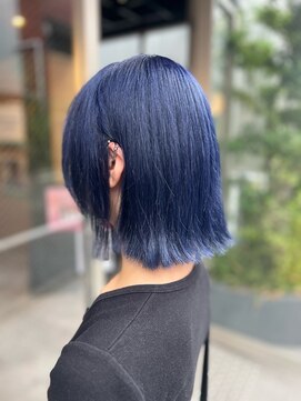 ルフレ 新宿歌舞伎町店(Reflet) #ブルーカラー