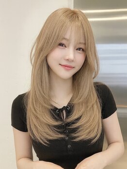 リア(riah)の写真/ハイトーン透明感もブリーチなしダブルカラーも◎トレンド透明感ヘアが叶うriahクオリティにリピーター多♪