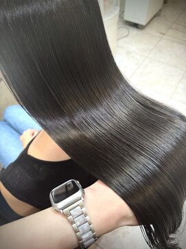 ケンジ 横須賀中央(KENJE) 周期が長くても綺麗に繋がるストレート